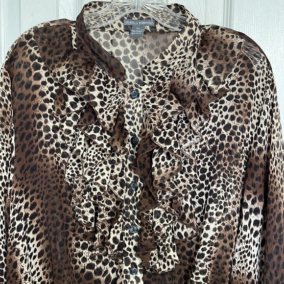 Isabella Rodriguez Animal Print Top Size 2X - Picture 3 of 9